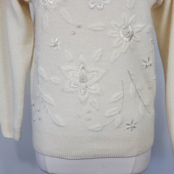 Vintage Spice of Life Cream Beaded Embroidered Lambs Wool Angora Sweater M - Picture 3 of 15